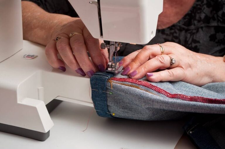 Stage de couture sur pantalon vers Montpellier avec une créatrice