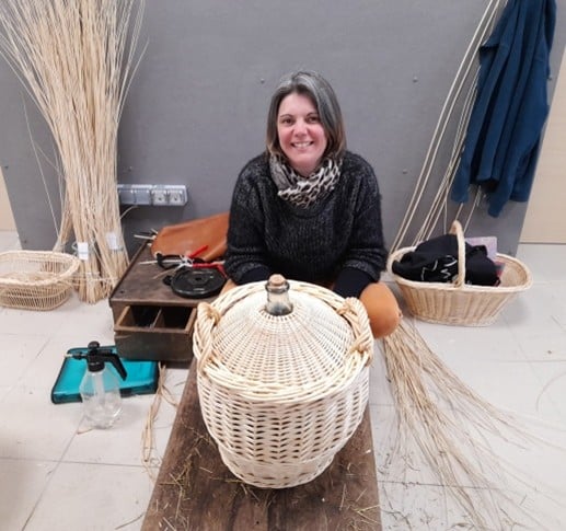 Roselyne Limoge, vannière en Bourgogne