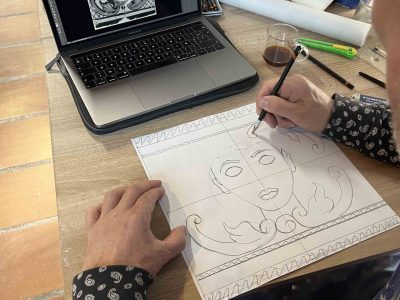 Schéma pendant la formation décoration céramique et poterie avec une céramiste à Biarritz dans le Pays Basque