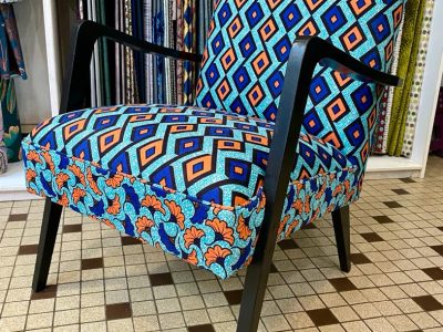 Fauteuil style retro formation Tapissier d'ameublement en siège à Lyon dans le Rhône en région Auvergne-Rhône-Alpes