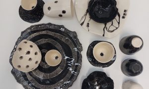 Pièces tournées pendant la formation poterie et céramique avec une céramiste en Haute-Garonne