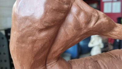 Exemple de sculpture sur nu pendant le stage sur modèle vivant entre Albi et Castres