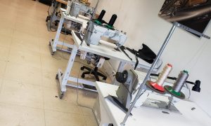 Atelier de la formation sellerie avec un sellier automobile vers Paris en Ile-de-France
