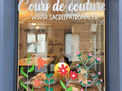 Vitrine de la formation couture en Normandie