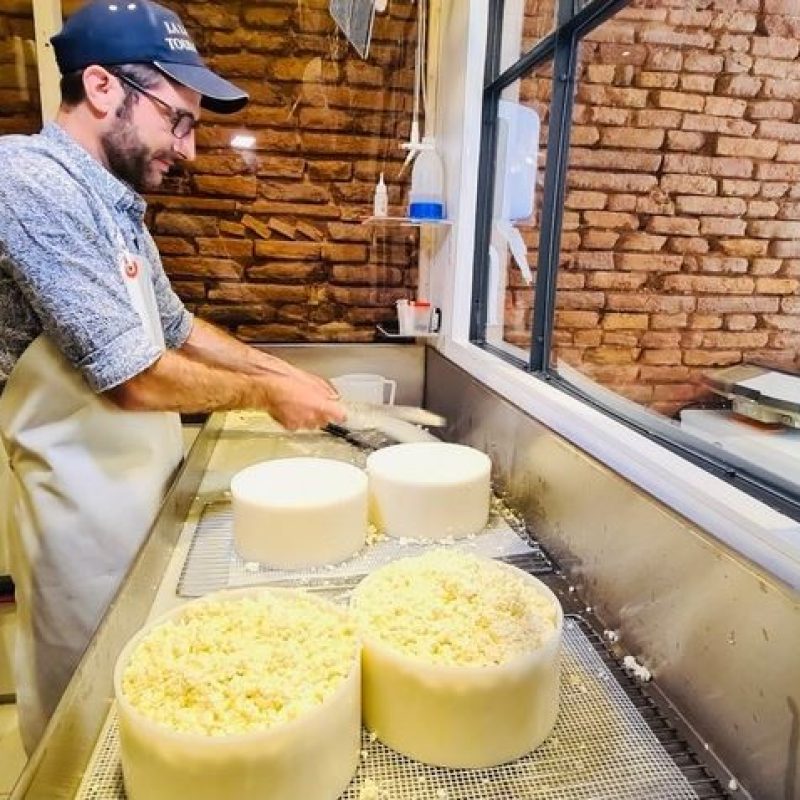Artisan fromager Anthony LEFEBURE à Toulouse