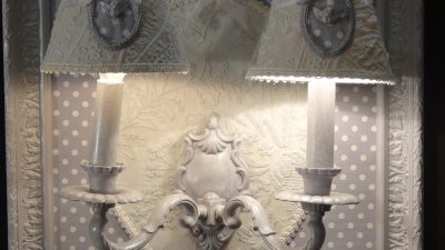 Applique rénovée pendant le stage de rénovation de meubles vers Bordeaux