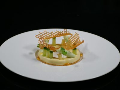 Desserts à l'assiettes formation pâtissier dans le Rhône - Entremets et petits gâteaux - Formation hybride