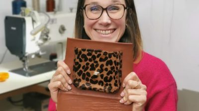 Stagiaire stage création sac en cuir