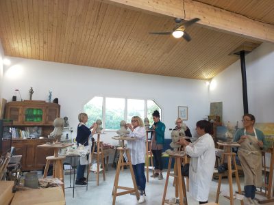 Stagiaires formation sculpture figurative