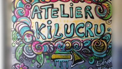 Atelier de céramiste Kilucru pendant le stage de céramique et poterie en Normandie