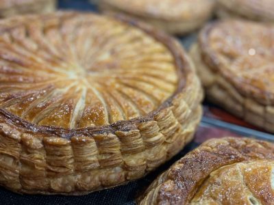 Petits gâteaux pendant la formation pâtissier à Paris