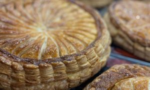 Petits gâteaux pendant la formation pâtissier à Paris