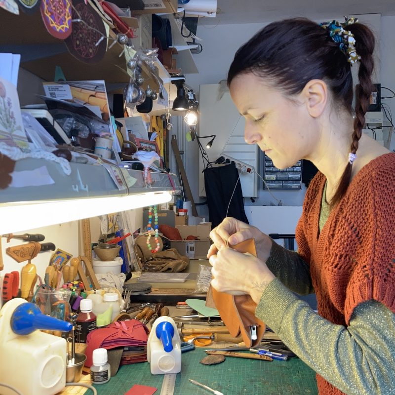 Cerise Pellizonni, , maroquinier et sellier