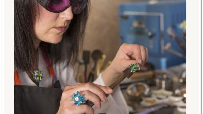 Création de la perle atelier perles de verre au chalumeau