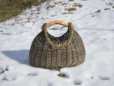 Panier décolleté formation à la vannerie d'osier en région PACA