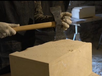 Formation tailleur de pierre avec Alexandre Harhash en Aveyron