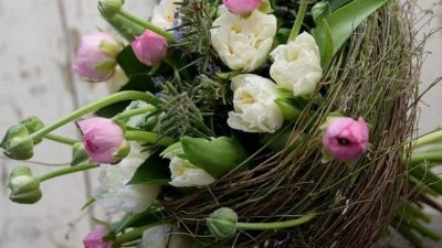 Bouquet écologique et local fait pendant le stage de fleuriste avec Inès