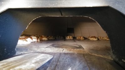 Four pendant le stage boulanger en boulangerie