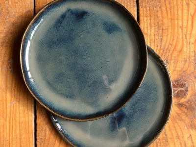 Assiettes faites par un élève de l'atelier - formation céramique et poterie à Marseille dans les Bouches-du-Rhône