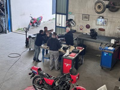 Atelier de la formation mécanique moto à Cavaillon