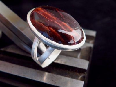 Formation bijouterie avec un bijoutier vers Lourdes proche de Tarbes dans le Pyrénées