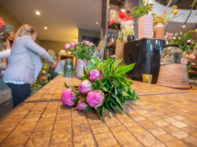 Bouquet de fleurs pendant le stage ou la formation de fleuriste à Toulouse