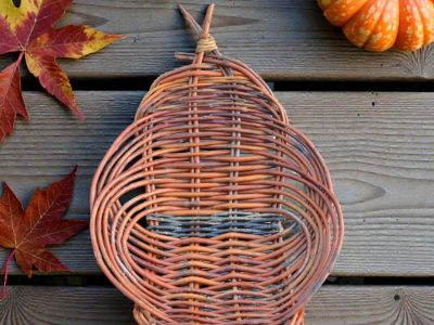 Corbeille fantaisie fait par Loiz qui propose une formation en vannerie en PACA