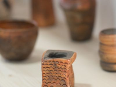 Création de la céramiste Catherine pendant la formation céramique à Tarbes