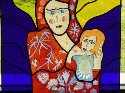 Création en vitraux pendant la formation vitrailliste dans le Gers (32)