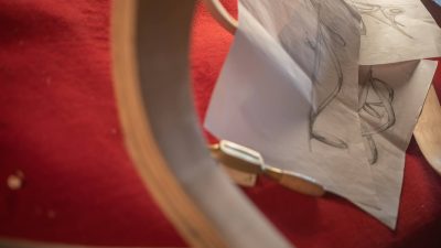 Plan de cintrage pendant le stage d'ébénisterie proche de Revel