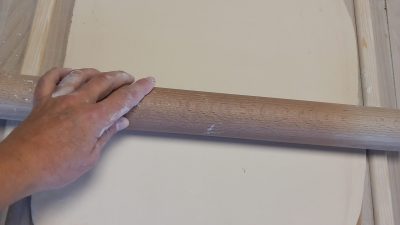 Moulage de la porcelaine papier pendant l'atelier céramique entre Carcassonne et Toulouse