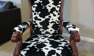Fauteuil pendant la formation tapisserie d'ameublement vers Toulouse