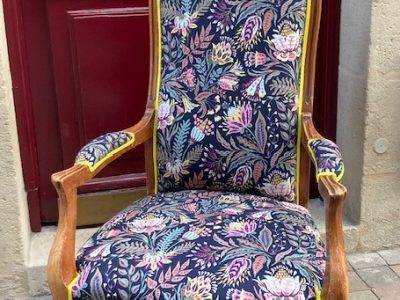 Fauteuil pendant la formation tapissier d'ameublement à Bordeaux en Gironde