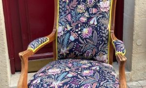 Fauteuil pendant la formation tapissier d'ameublement à Bordeaux en Gironde