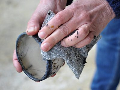Finition pendant la formation céramique et poterie dans le Gers
