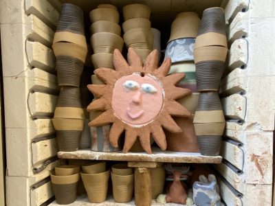 Four à céramiques pendant la formation à Béziers dans l'Hérault