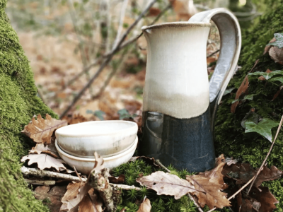 Pichet au cours de la formations céramique et poterie avec une céramiste en Vendée vers Nantes