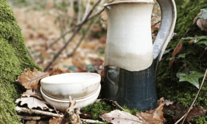 Pichet au cours de la formations céramique et poterie avec une céramiste en Vendée vers Nantes