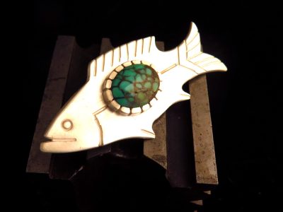 Poisson pendant la formation bijouterie sertissage avec un bijoutier vers Lourdes proche de Tarbes dans le Pyrénées