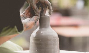 Formation Céramique à Pau - CAP Tournage en céramique - Blocs 1 et 2