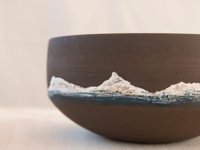 Saladier Tout au Nord de Camille Picard, céramiste qui propose une formation autour de la poterie et de la céramique en Charente