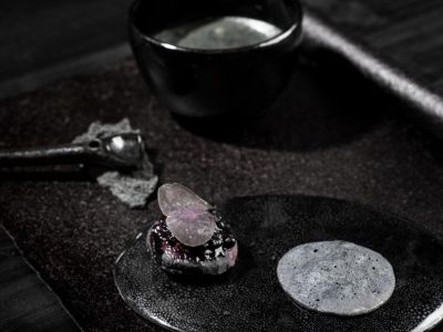 Service à thé de potier pendant la formation poterie à Pau