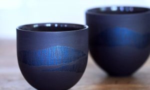 Tasses de céramiste pendant la formation céramique vers Nantes