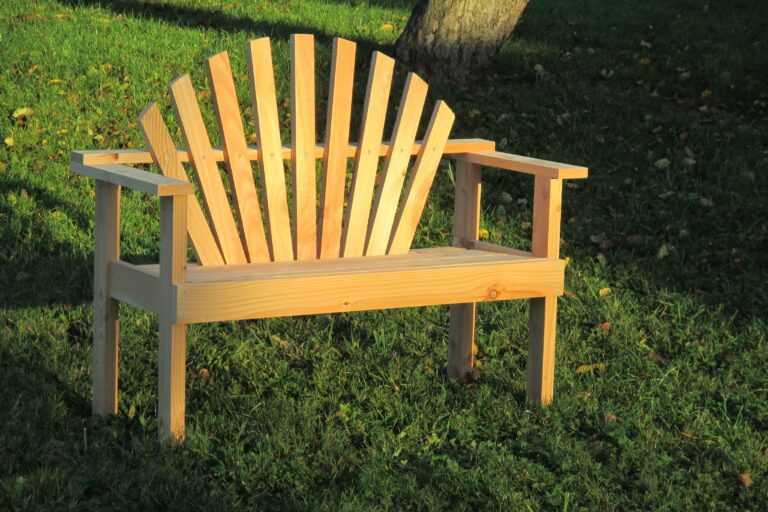 Stage fabriquer des meubles de jardin en bois