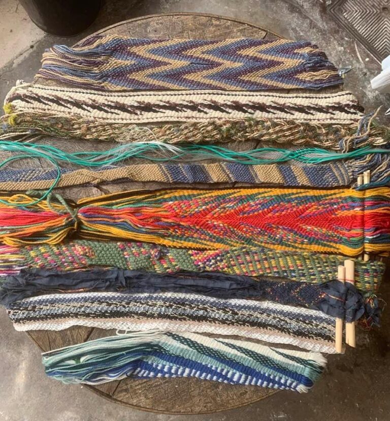 Atelier de tissage fléché aux doigts à Bordeaux