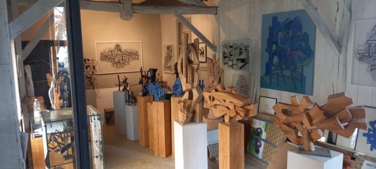 Cours et stage d'initiation de sculpture sur bois