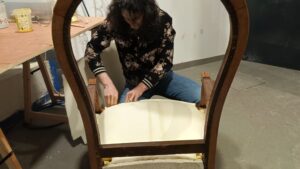 Montage assise stage réaliser votre fauteuil Voltaire